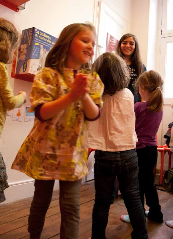 Minibus - ateliers d'anglais à domicile – Image 3